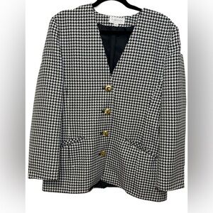 Chic Vintage Houndstooth Blazer • Gold Button Statement – Sz 16